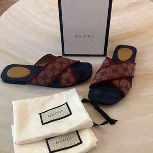 Open 2 Offers! Authentic Gucci Criss Cross GG Canvas Slide/Sandals